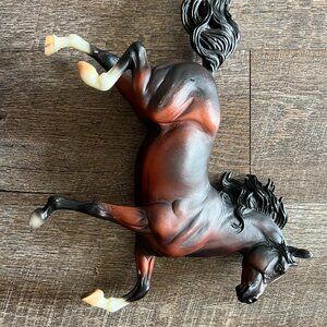 Breyer Huckleberry Bey model